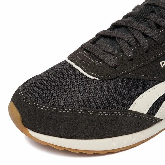 Reebok 
Brand new - Picture 12 of 12